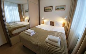 Dafni Apartment